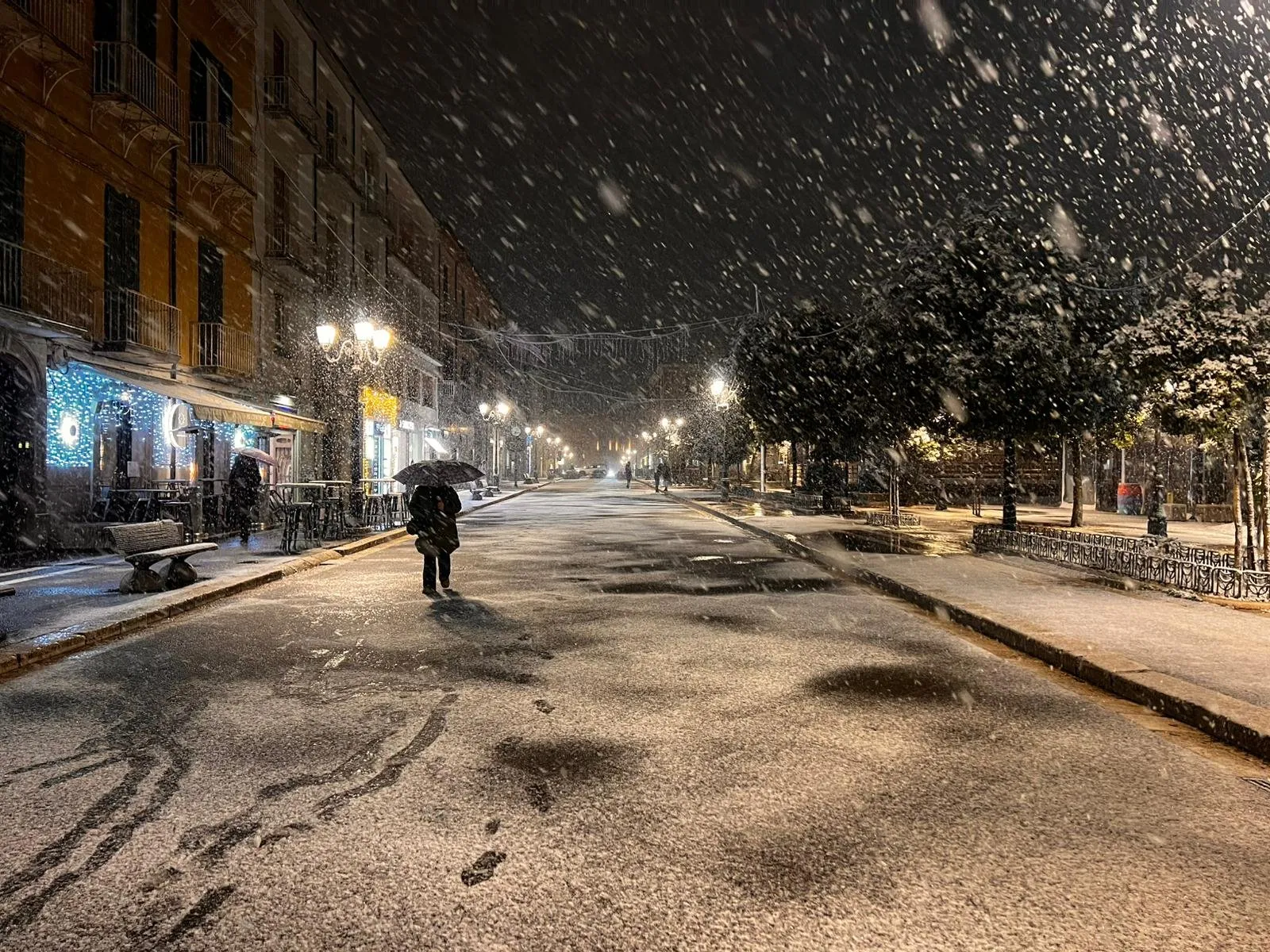 NEVE A CAMPOBASSO: ATTIVO IL PIANO NEVE, MEZZI OPERATIVI E SERVIZIO SPARGISALE IN PARTENZA